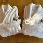 Cocotte - Pétanque, Jacuzzi&baby-foot *