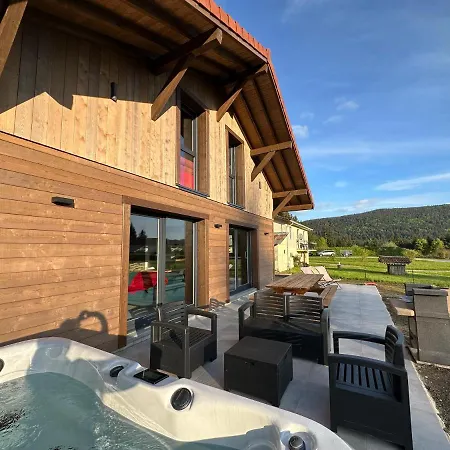 Cocotte - Petanque, Jacuzzi & Baby-foot Alpstuga *