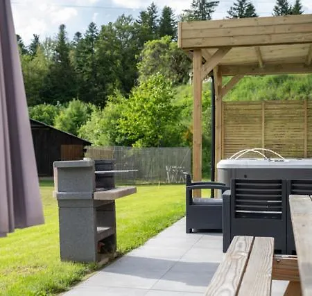 Cocotte - Pétanque, Jacuzzi&baby-foot Alpehytte *