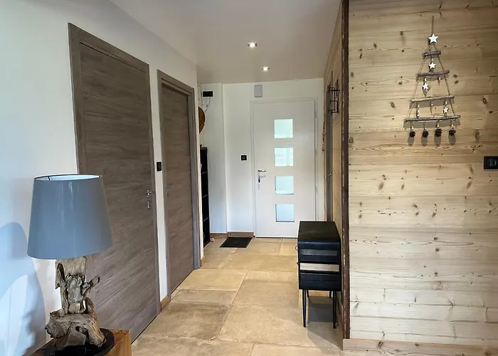 Cocotte - Petanque, Jacuzzi & Baby-foot