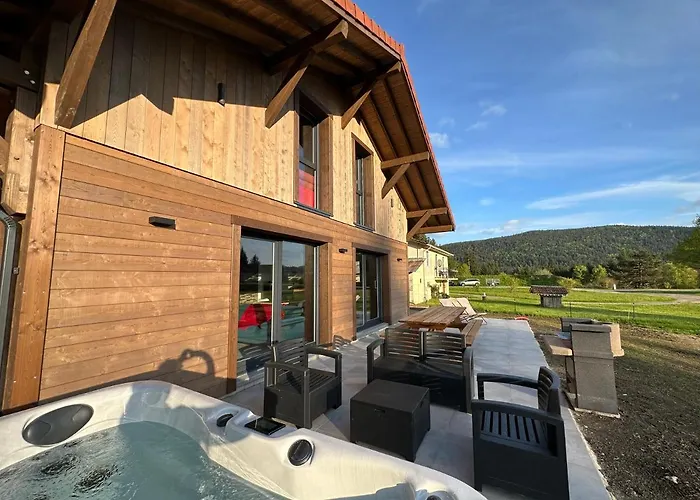 Cocotte - Petanque, Jacuzzi & Baby-foot 샬레 *