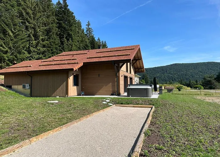 샬레 Cocotte - Petanque, Jacuzzi & Baby-foot 종루프 롱지메르