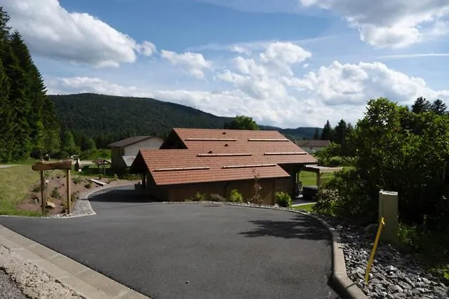 Cocotte - Petanque, Jacuzzi & Baby-foot * 종루프 롱지메르